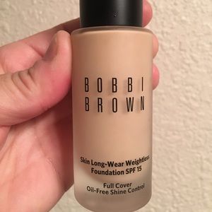 Bobbi Brown Skin Long-Wear Weightless Foundation